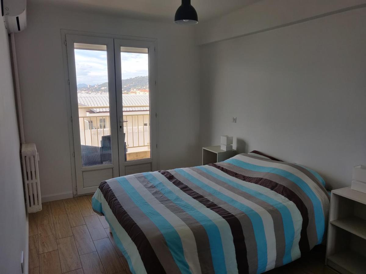 3 Pieces Pres Des Plages De Juan Avec Parking מראה חיצוני תמונה
