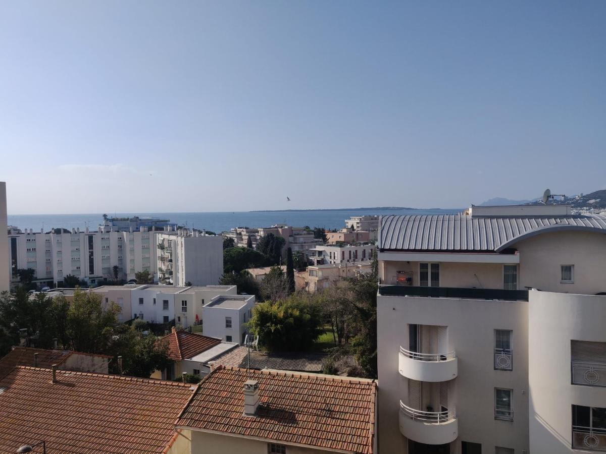 3 Pieces Pres Des Plages De Juan Avec Parking מראה חיצוני תמונה